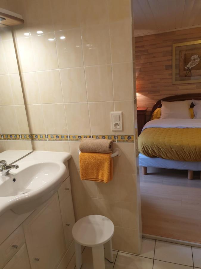Chambres D'Hotes Kerioret Izella Kerlaz Екстер'єр фото