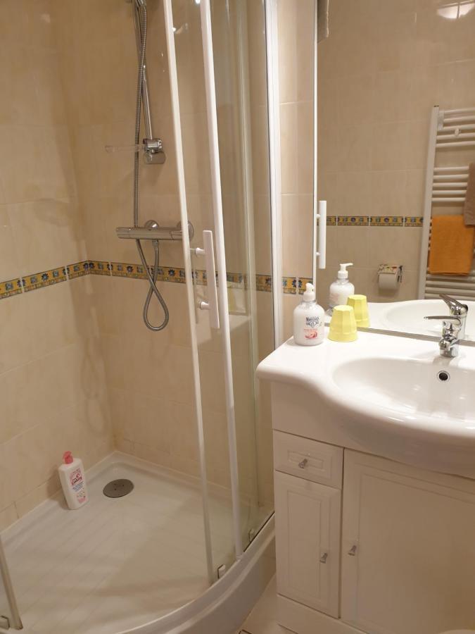 Chambres D'Hotes Kerioret Izella Kerlaz Екстер'єр фото