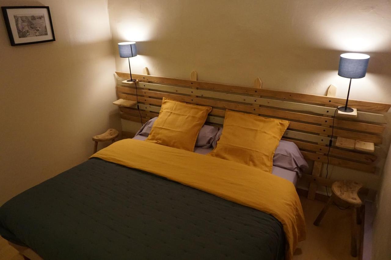 Chambres D'Hotes Kerioret Izella Kerlaz Екстер'єр фото